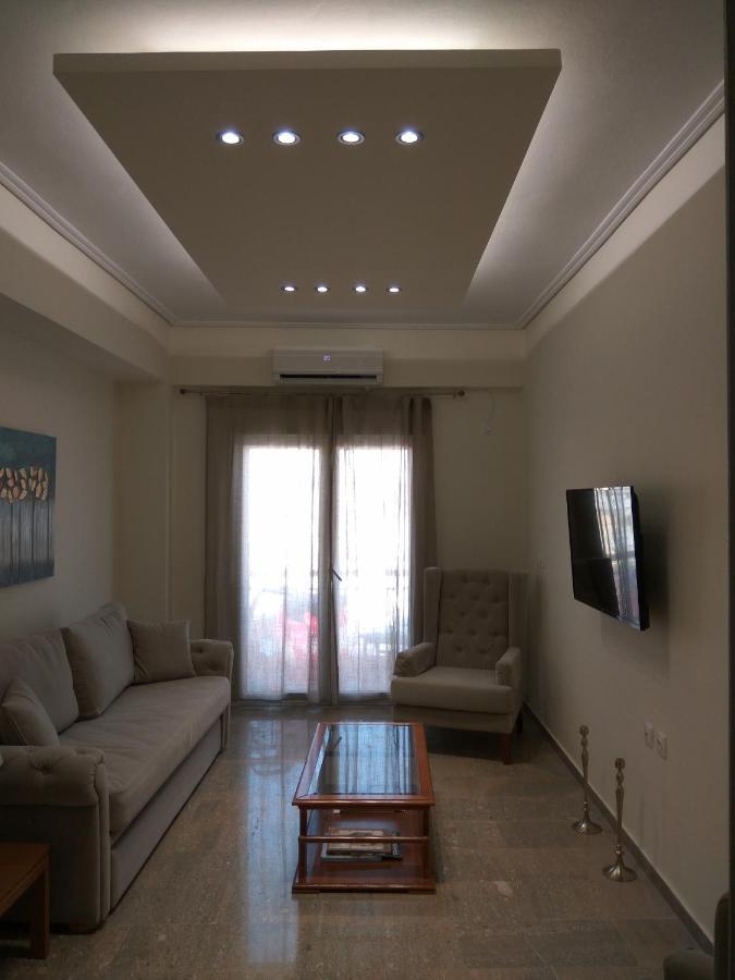 Nafpaktos Beach Luxury Suites Exteriör bild