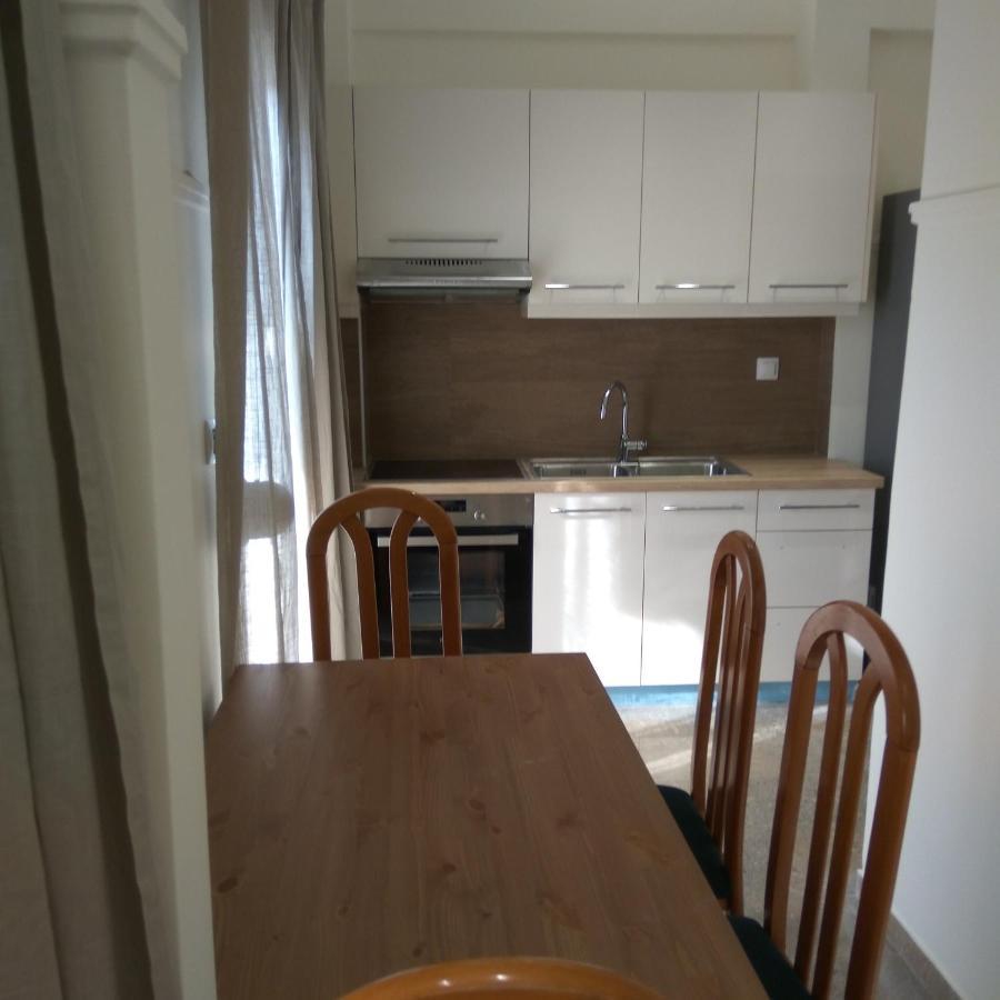 Nafpaktos Beach Luxury Suites Exteriör bild