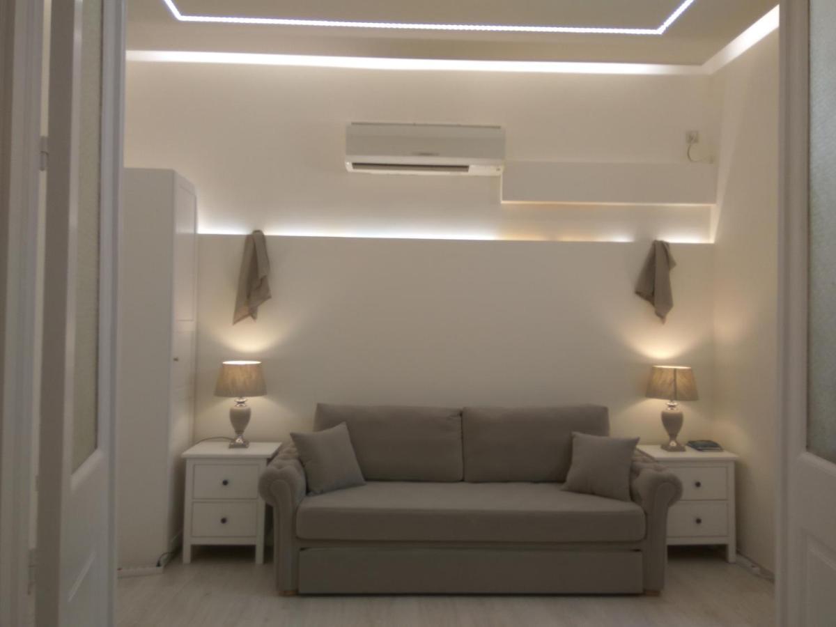 Nafpaktos Beach Luxury Suites Exteriör bild