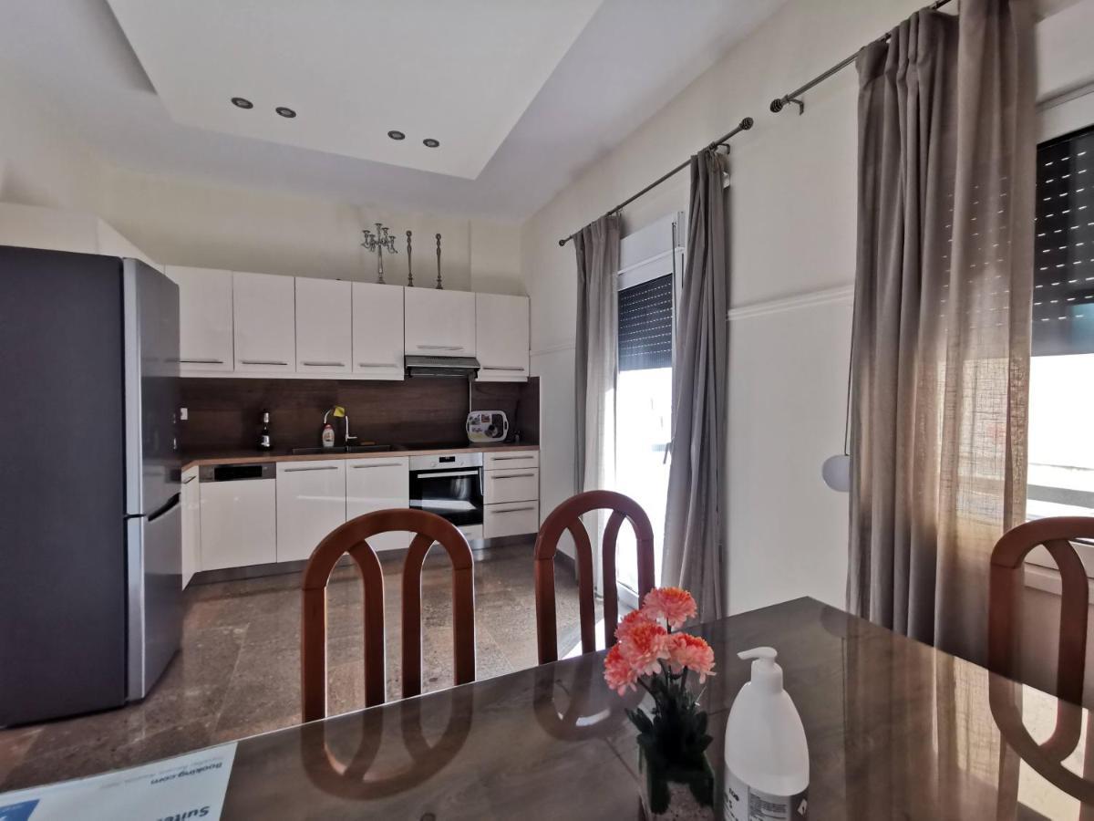 Nafpaktos Beach Luxury Suites Exteriör bild